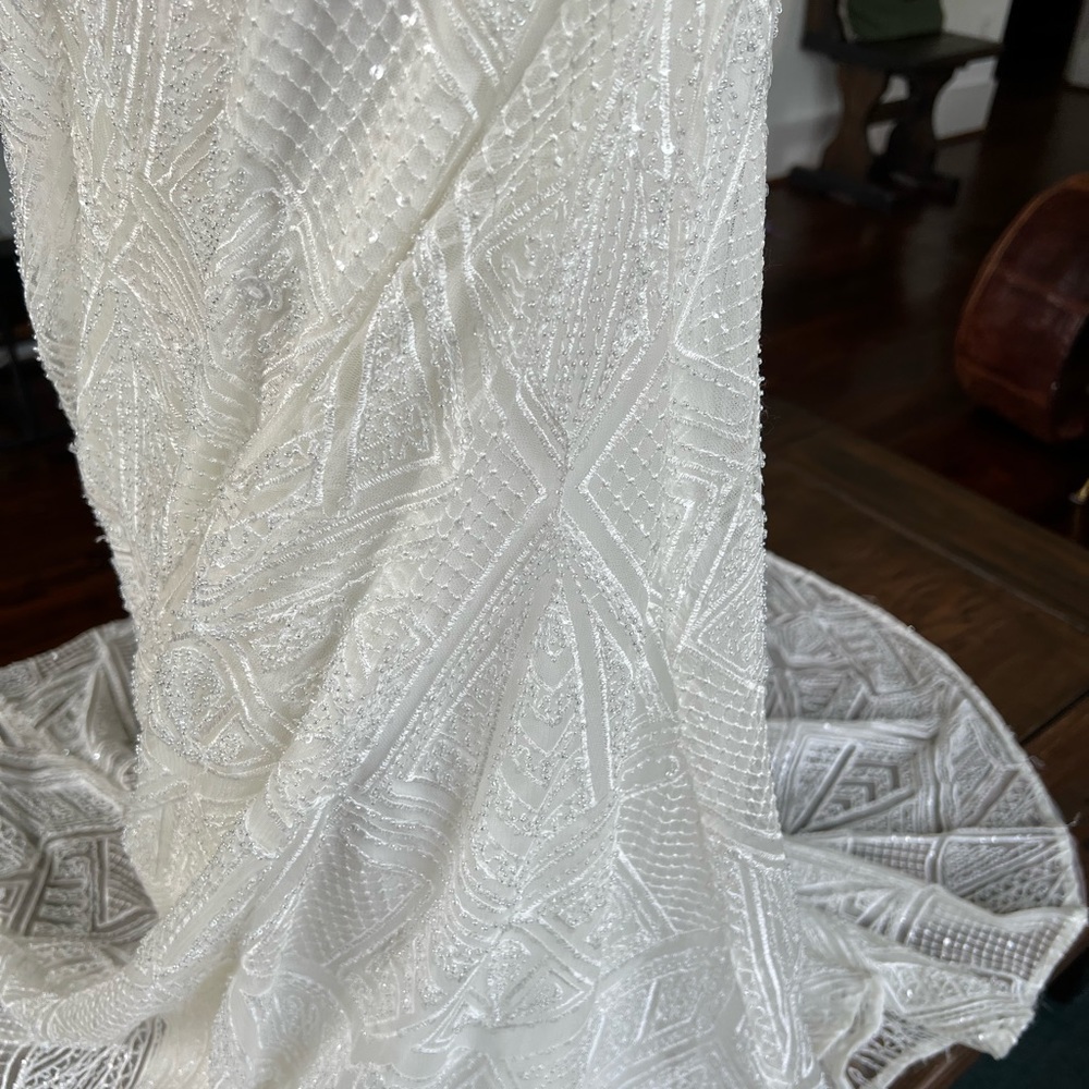 Wedding separates: tulle corset top with boning, fully beaded skirt, veil - Picture 5 of 15
